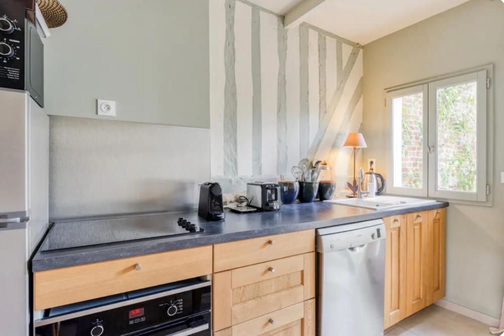 Maison De Charme Beaumont, Proche Deauville Екстериор снимка
